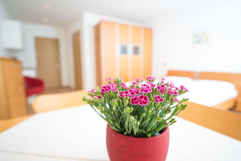 Apartment Edelweiss Bruneck Kamer foto